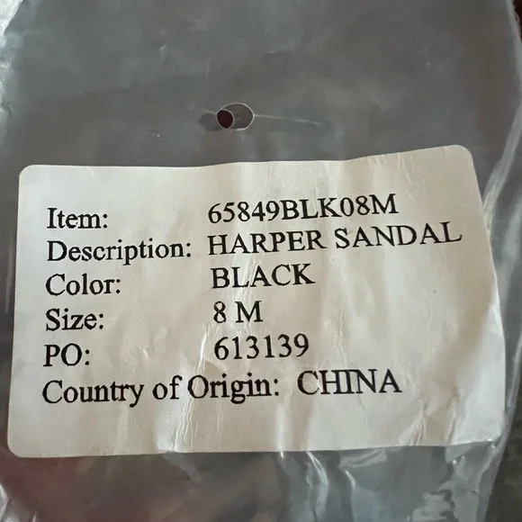 Classique Harper Black Women's Size 8
Stretch Upper 11/4" Heel Sandals New - Picture 12 of 12